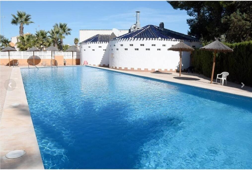 Villa Artep Lujoso Apartamento Con Piscina Comunitaria كارتاخينه المظهر الخارجي الصورة