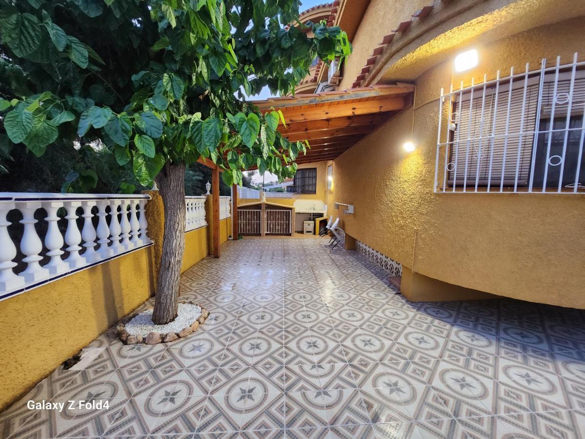 Villa Artep Lujoso Apartamento Con Piscina Comunitaria كارتاخينه المظهر الخارجي الصورة